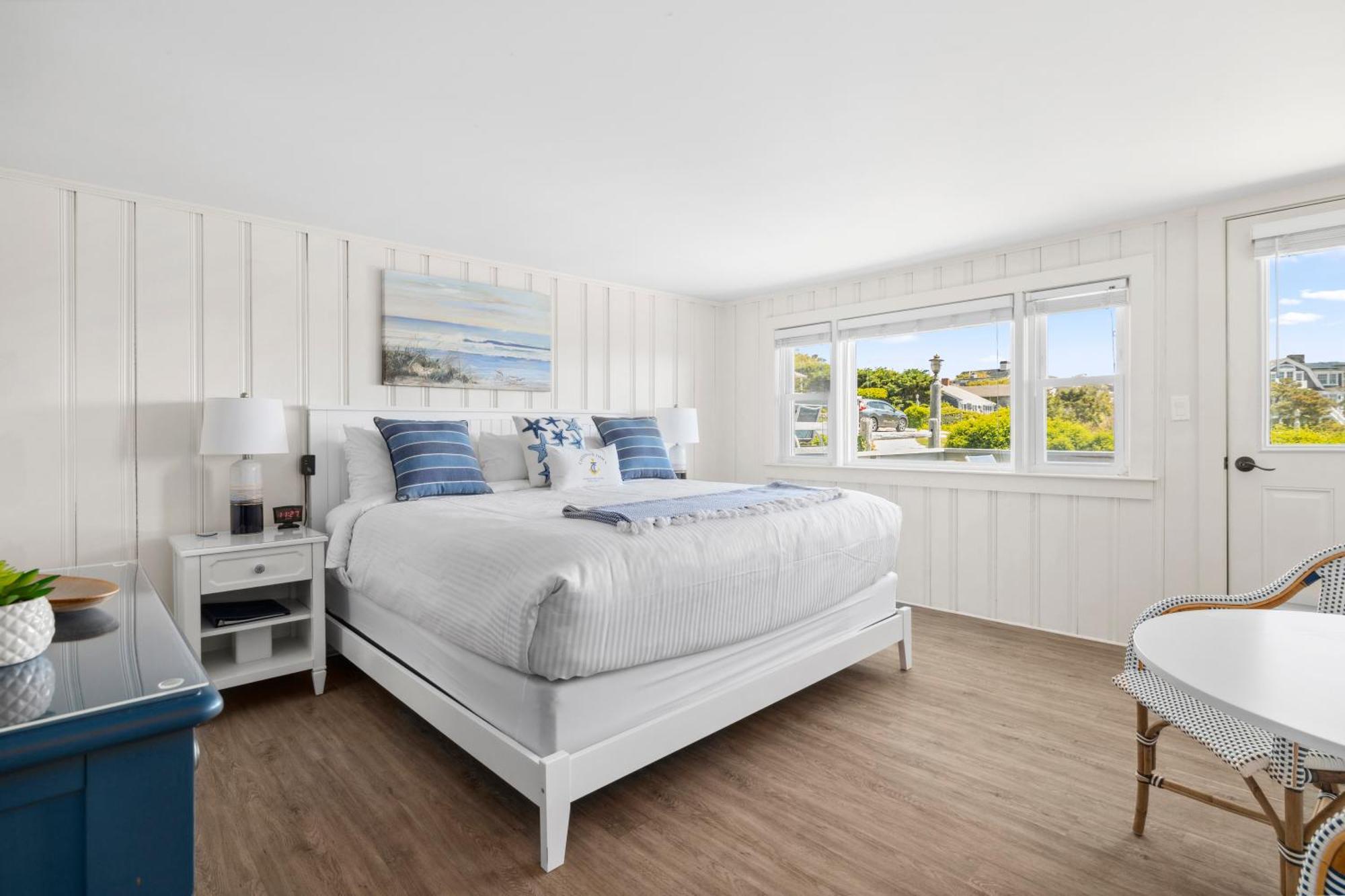 Chatham Tides Bagian luar foto